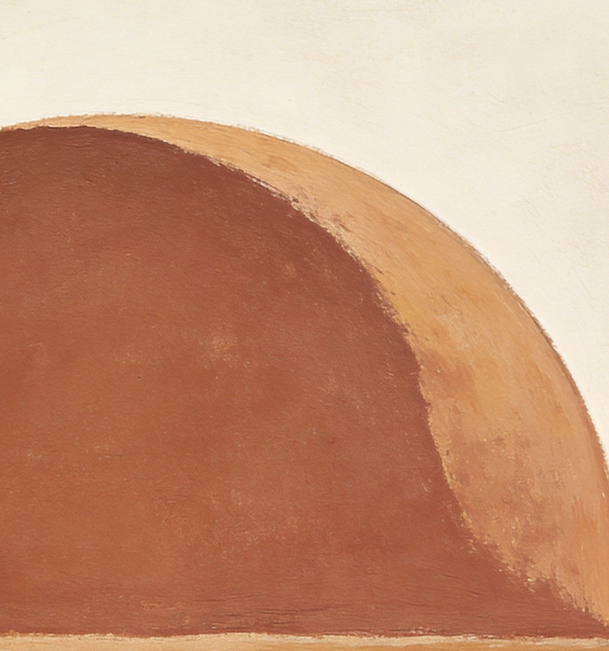 Détail de « Demi-lune terracotta » : aplats mats et bords peints à main levée