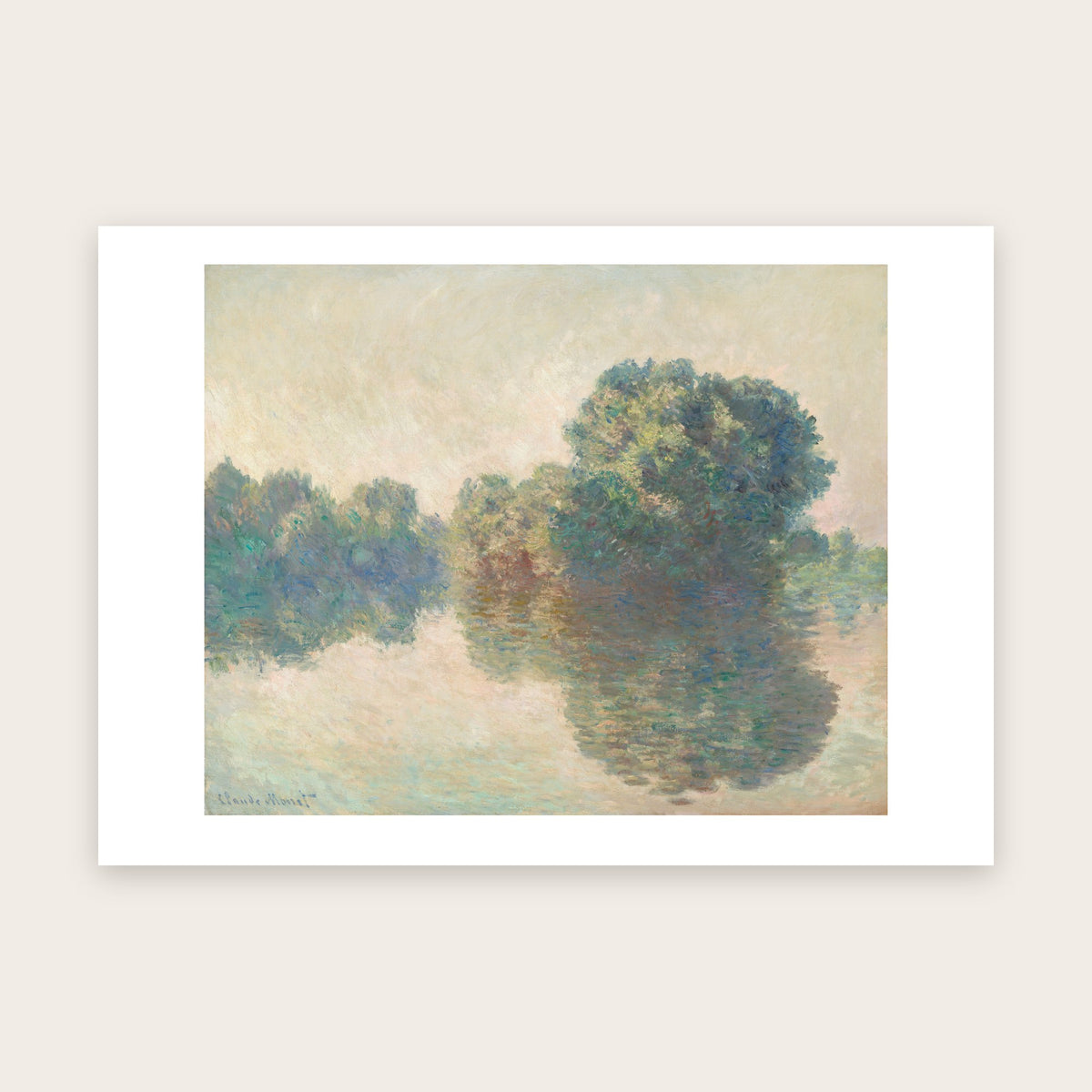 Affiche La Seine à Giverny d'après Monet : arbres vert bleuté reflétés dans l'eau calme, ciel crème et rose, marge blanche